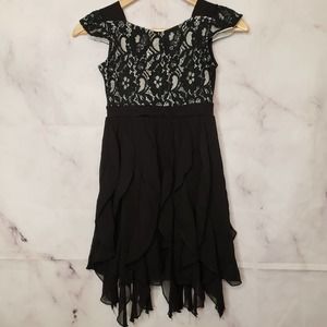 D-SIGNED Disney black Lace Floral Lacy Girls Dress S